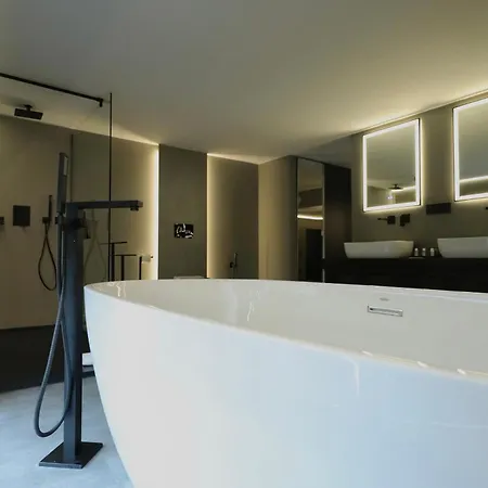 Διαμέρισμα 180 M2! *